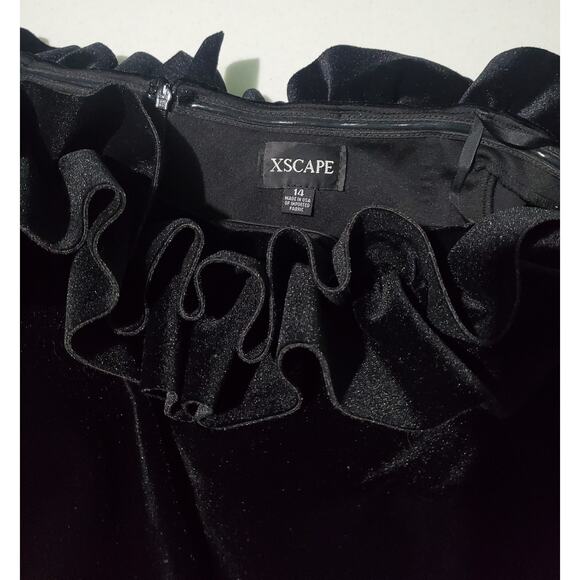 Xcape New Womens Black Velvet Evening Gown Size 14 Winter Wedding Elegant - Picture 9 of 9